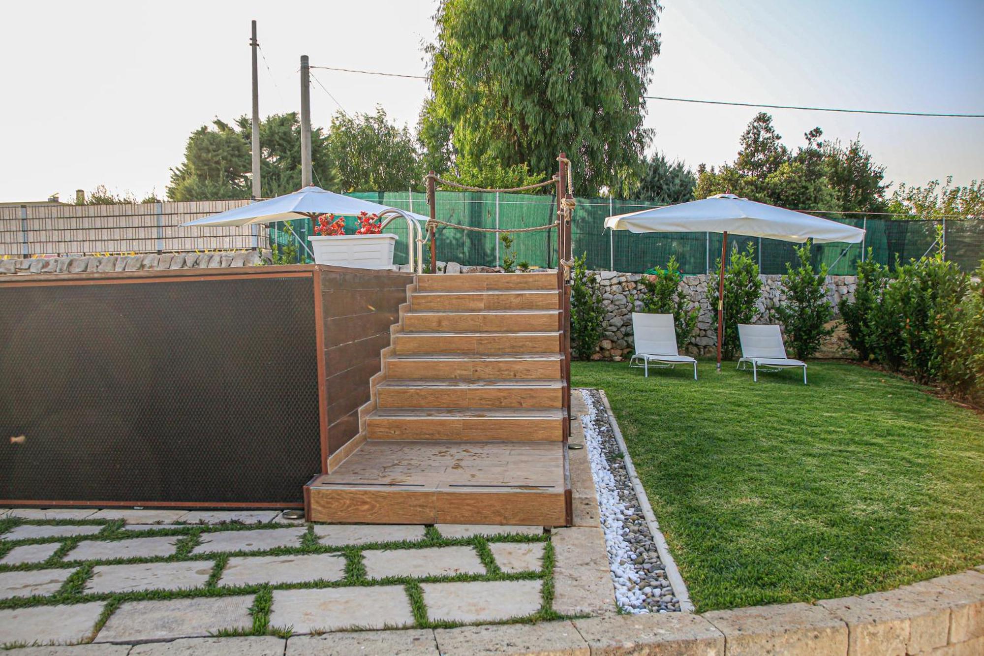 Trulli Donna Isabella Bed & Breakfast โลโกโรตอนโด ภายนอก รูปภาพ